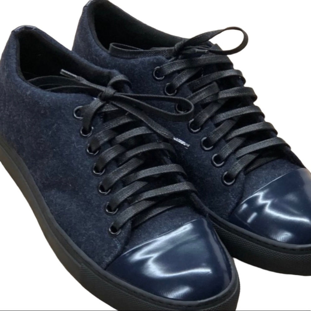 New Kenneth Cole Men's Sneakers Lace-Up Size 8 New Without Original Box